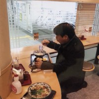 めずらしくの敏和さんの「かけそば」